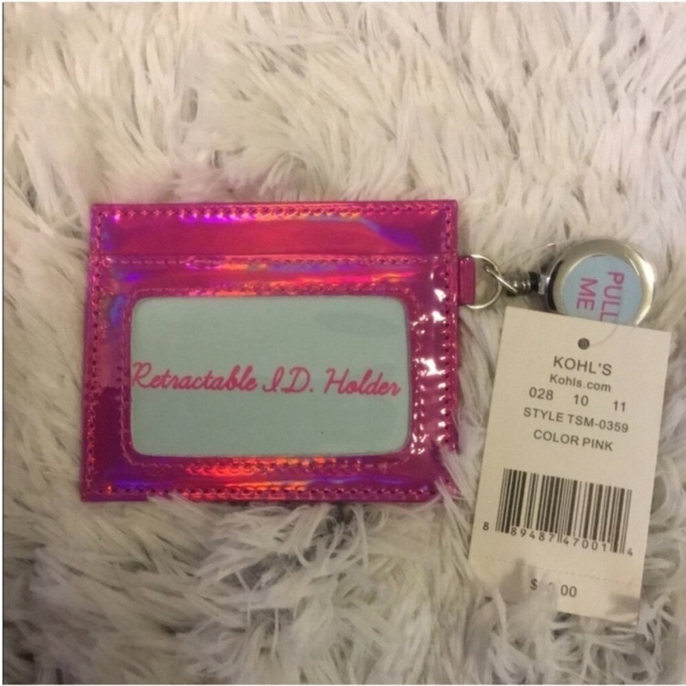 Kohl's Woman' or student retractable ID case attached retractable clip - Picture 8 of 11